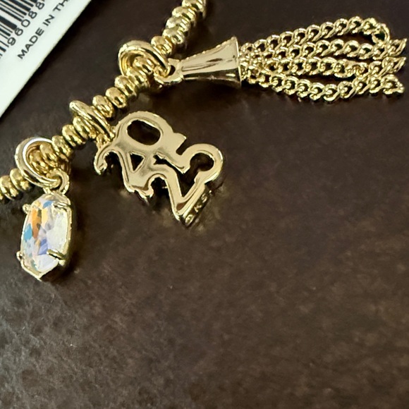 Kendra Scott NWT Gold Beads Stretch Bracelet with Charms - Picture 3 of 4